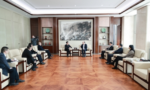 收心凝神，起跑就是冲刺丨岁首六，市委书记于会游莅临征途国际官网走访慰问