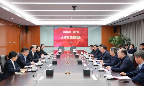 鄂州市委书记陈忠伟莅临征途国际官网调研